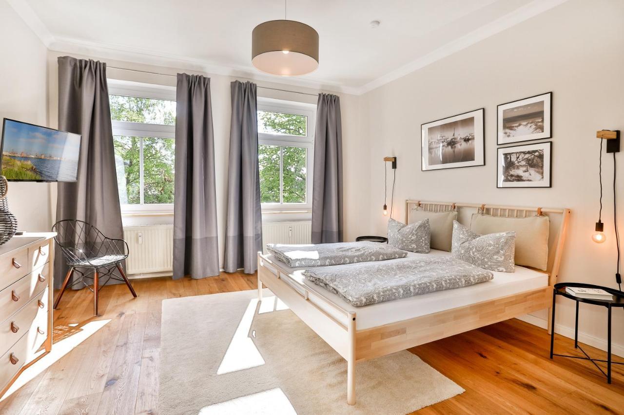 Ferienwohnung An Der Brunnenaue ชตราลซุนด์ ภายนอก รูปภาพ